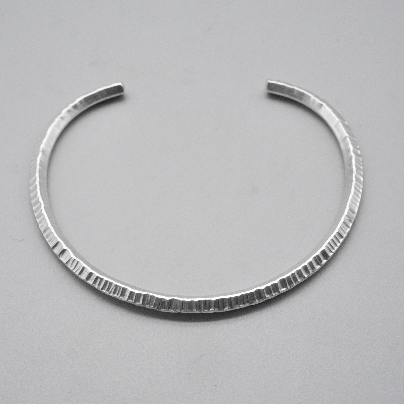 カレンシルバーバングル(KSB13シリーズ)