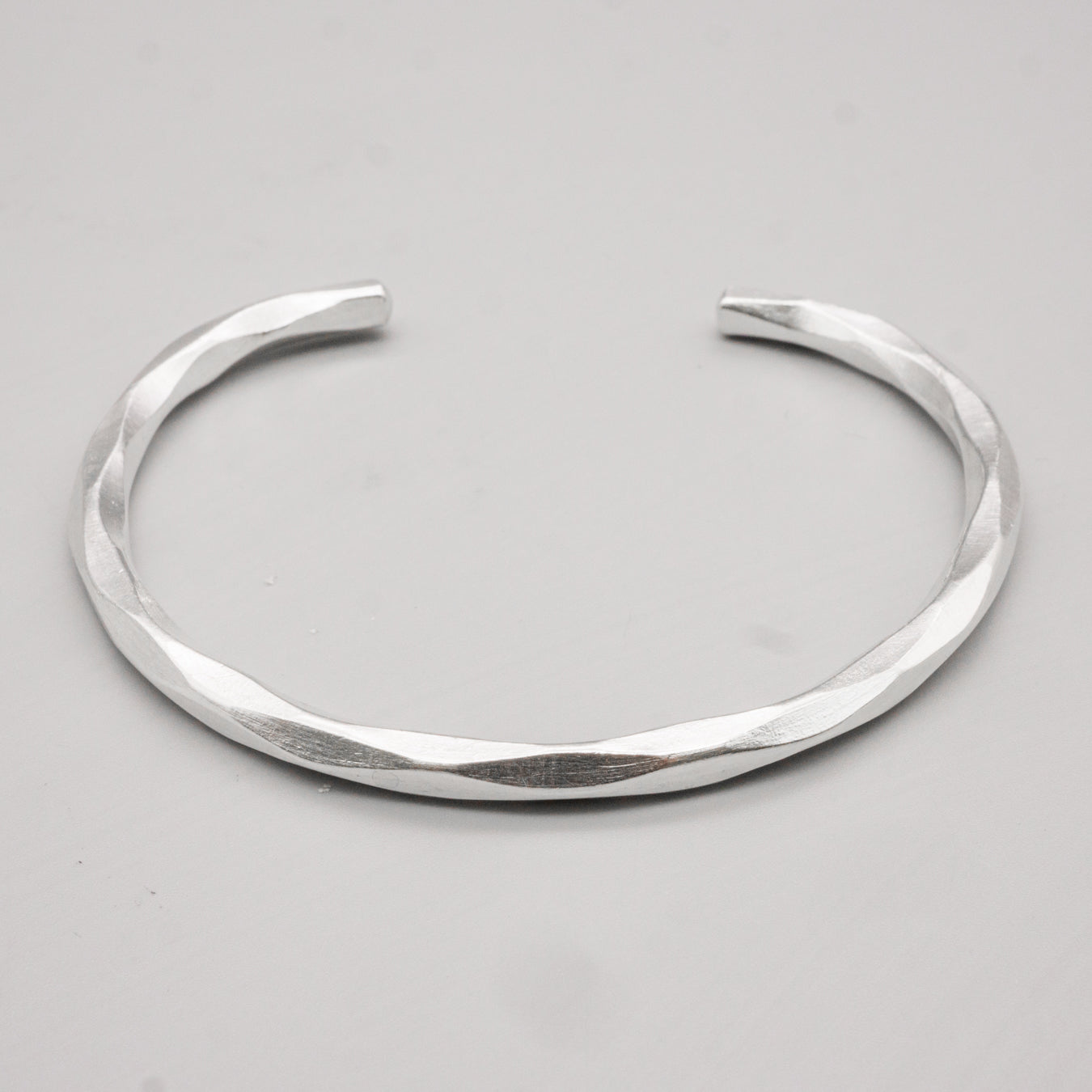 カレンシルバーバングル(KSB19シリーズ)