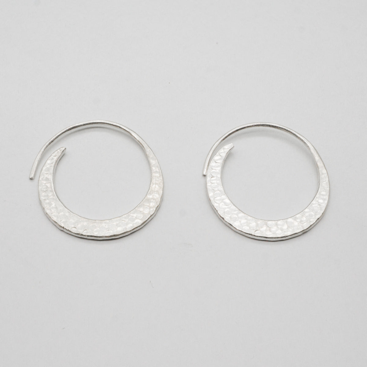 カレンシルバーピアス(KSE05シリーズ)