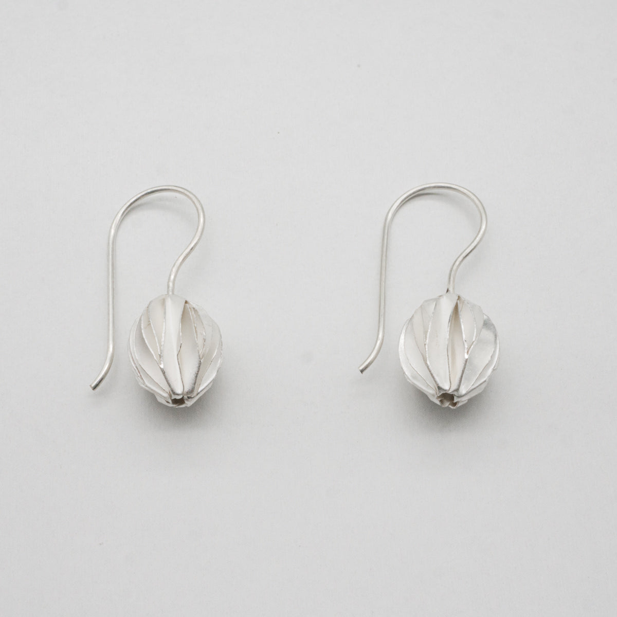 カレンシルバーピアス(KSE06シリーズ)