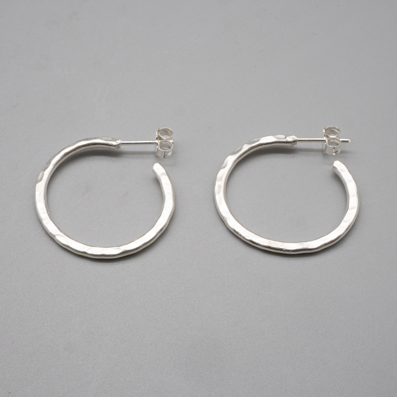 カレンシルバーピアス(KSE06シリーズ)