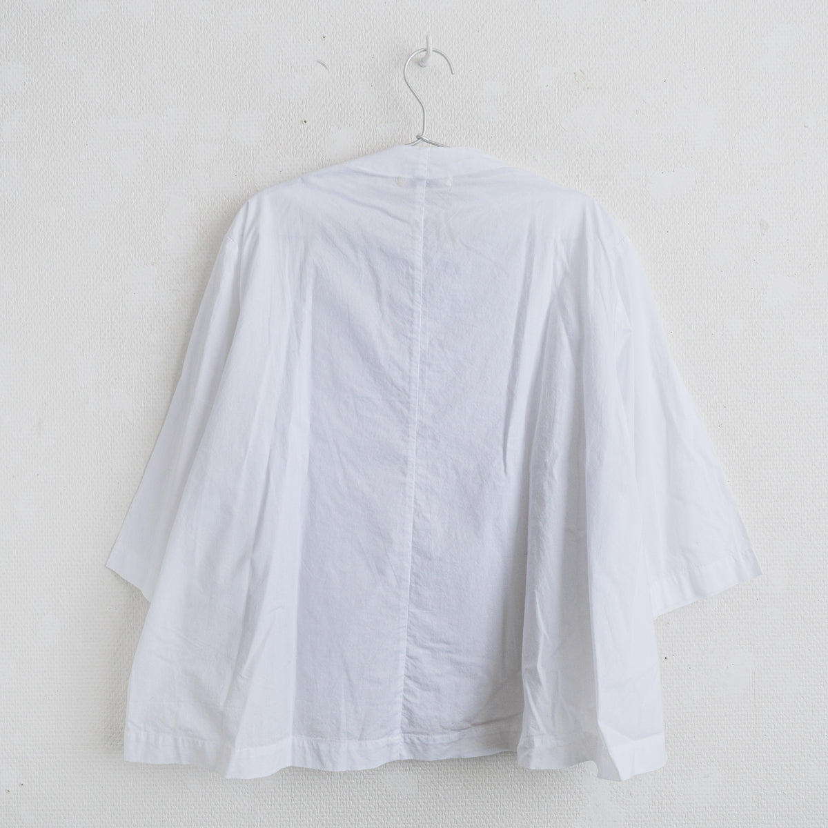 チカン手刺繍シャツ(ハイネック)