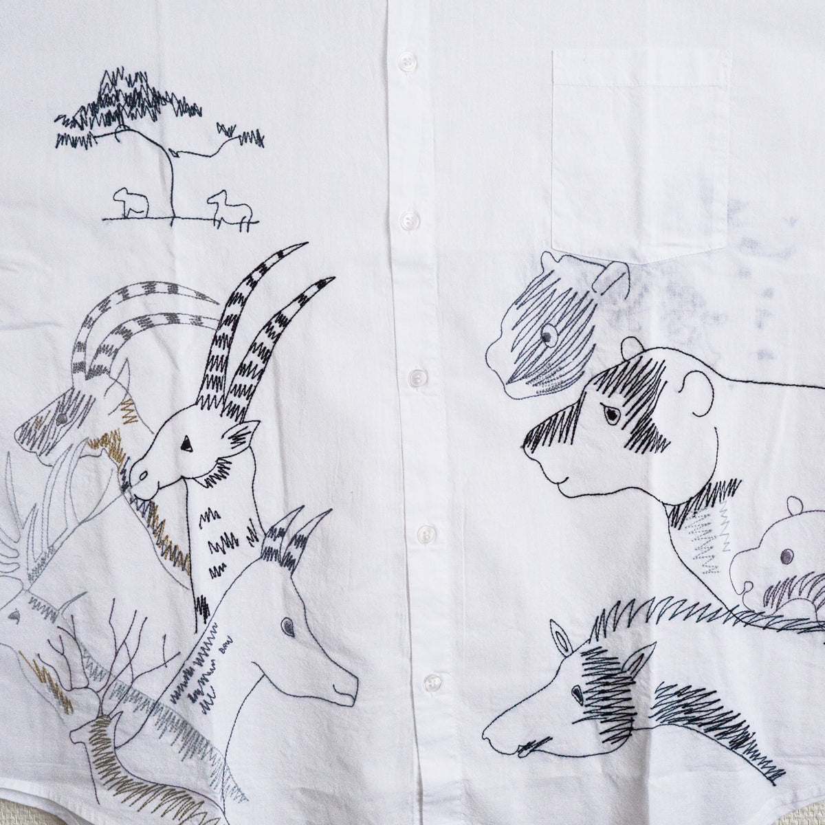 アニマル刺繍シャツ(ワンポケット)