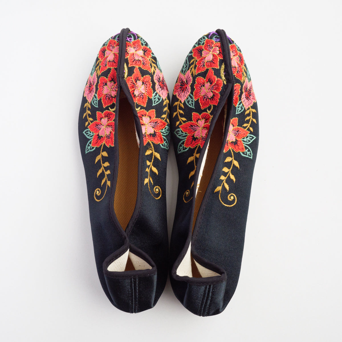 台湾刺繍靴(平劇シリーズ5)