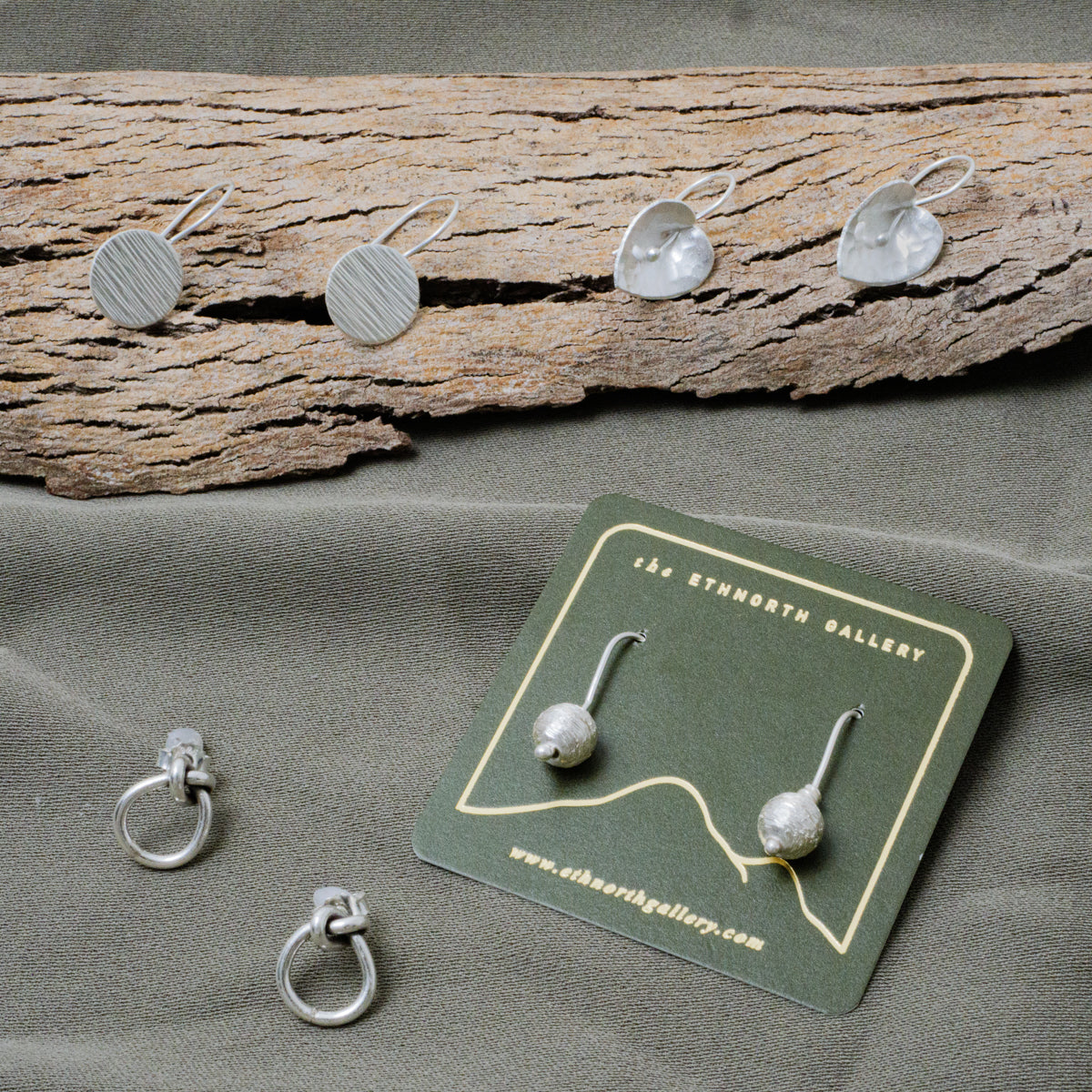 カレンシルバーピアス(KSE04シリーズ)