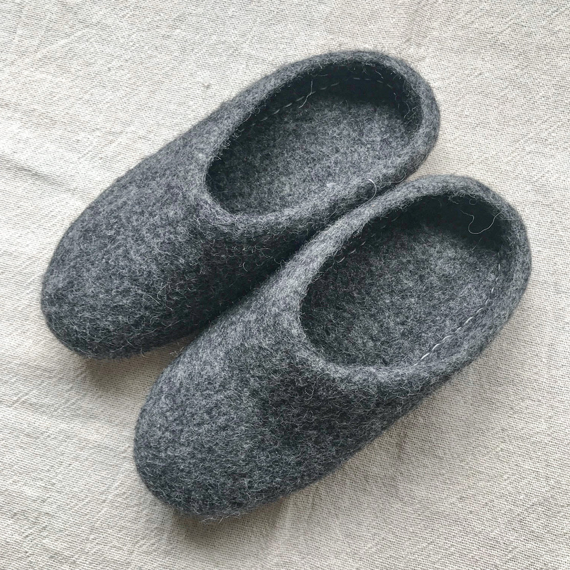 フェルトルームシューズ