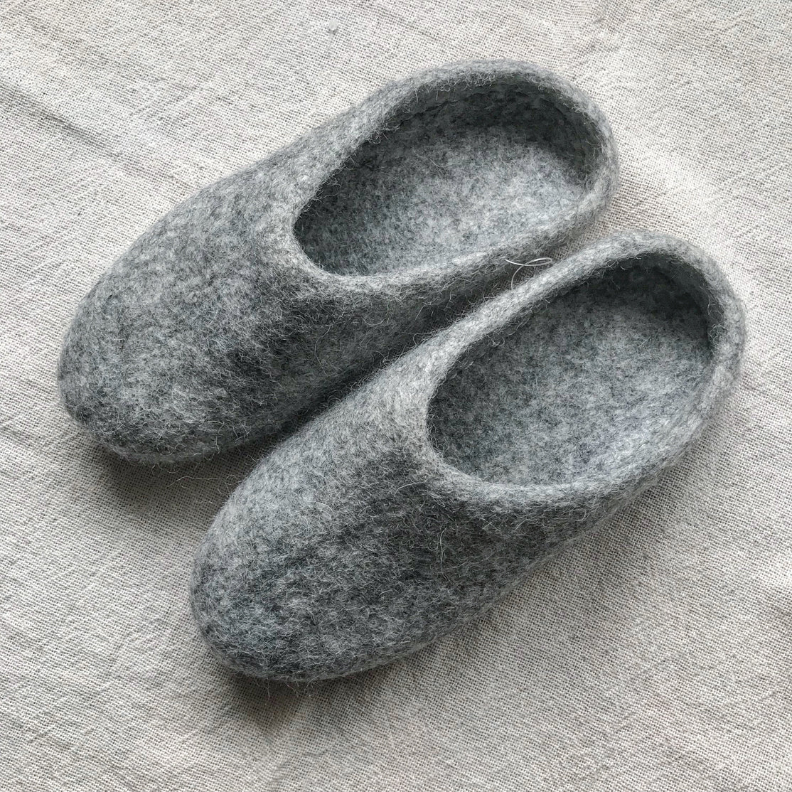 フェルトルームシューズ