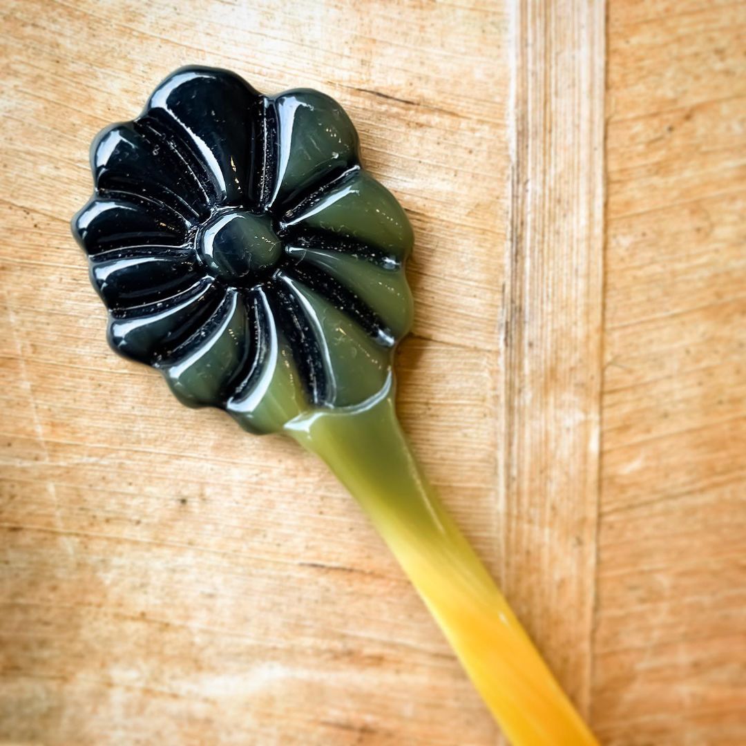 水牛角スプーン(植物型)