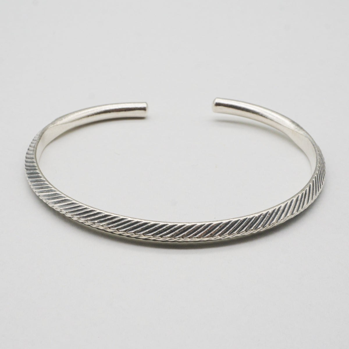 カレンシルバーバングル(KSB16シリーズ)