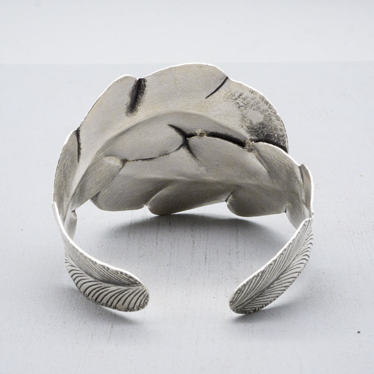 カレンシルバーバングル