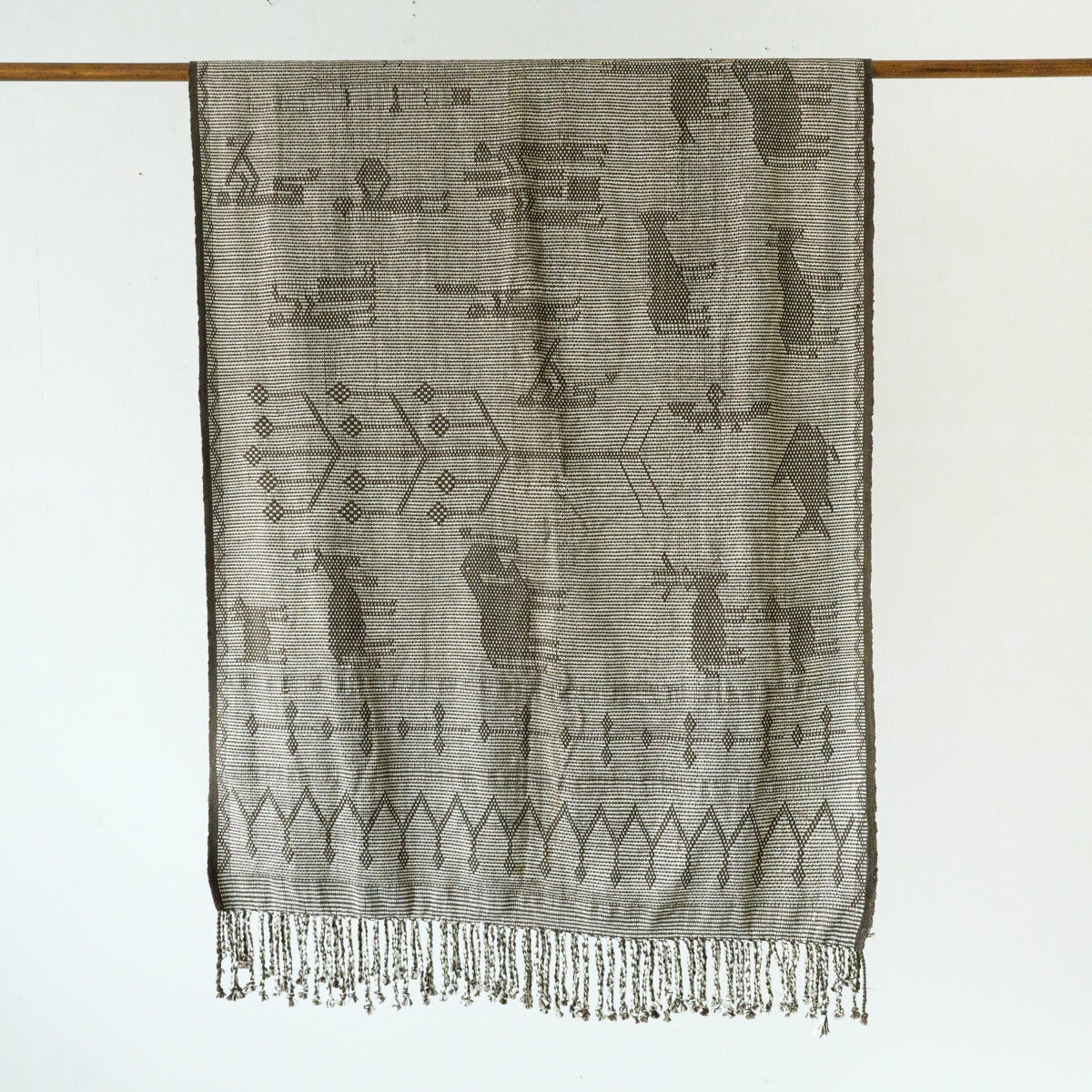 カリエン族手織りタペストリー