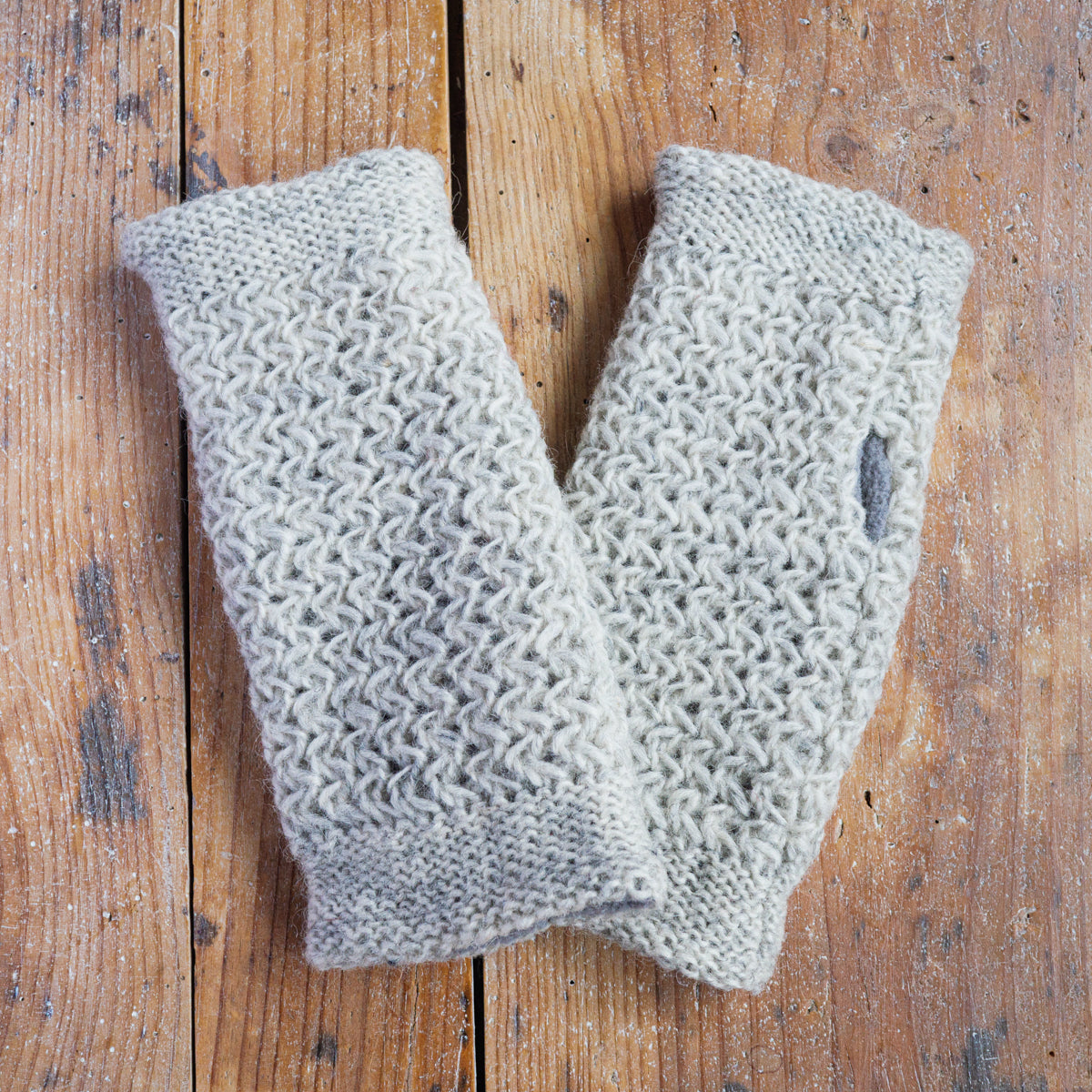 ウールアームウォーマー