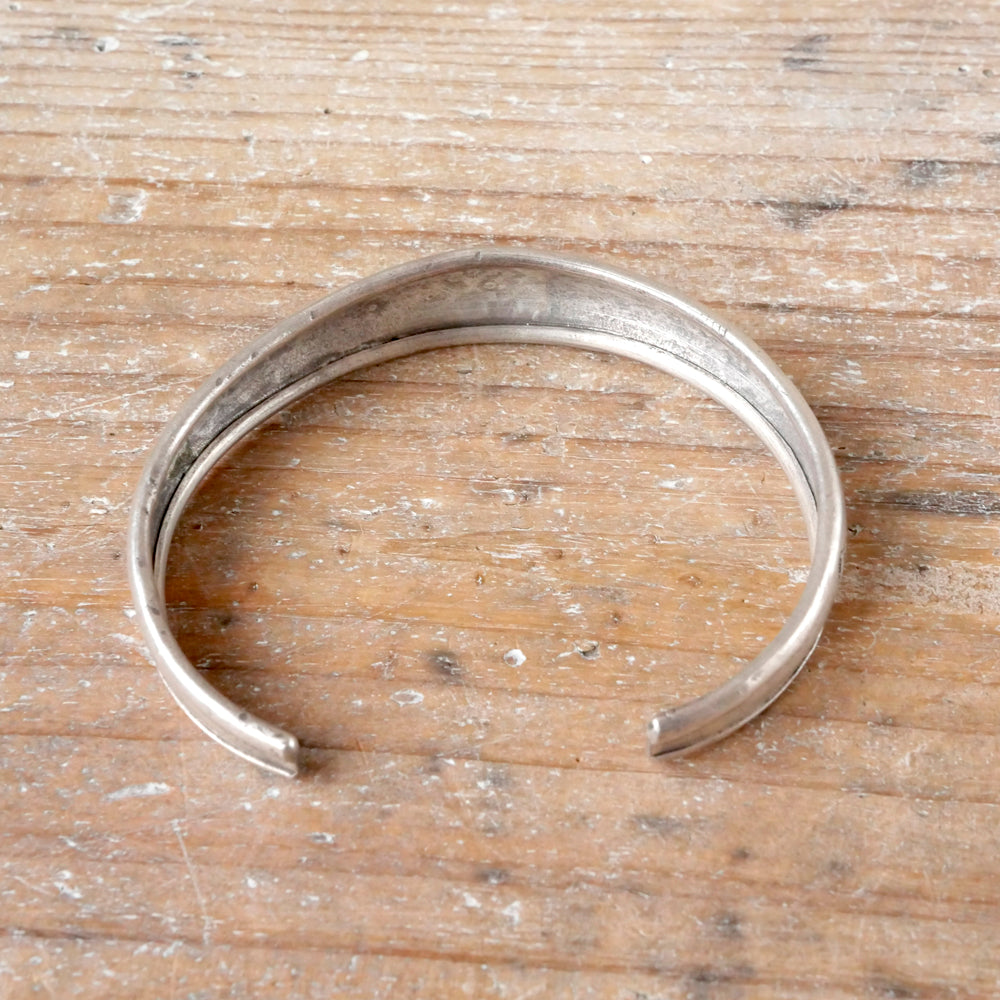 カレンシルバーバングル