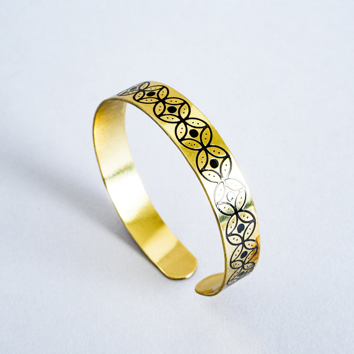 バティックブラスバングル