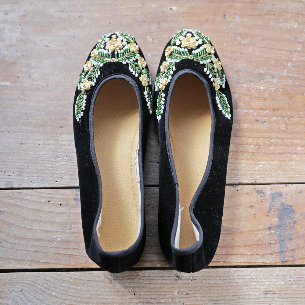 ヴェルベットビーズ靴