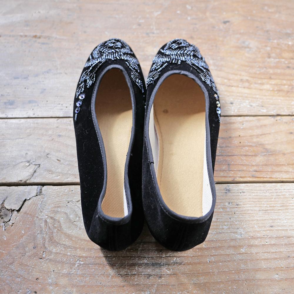 ヴェルベットビーズ靴