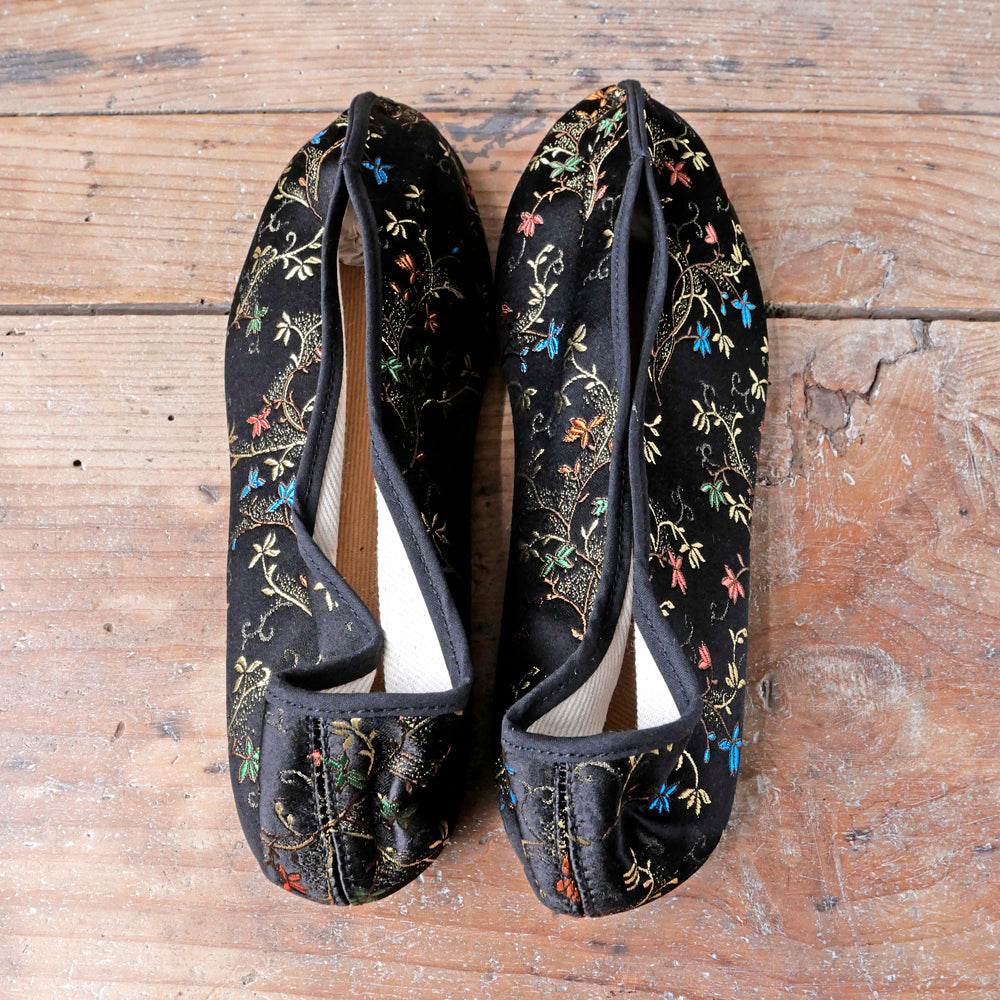 台湾刺繍靴(小花模様シリーズ)