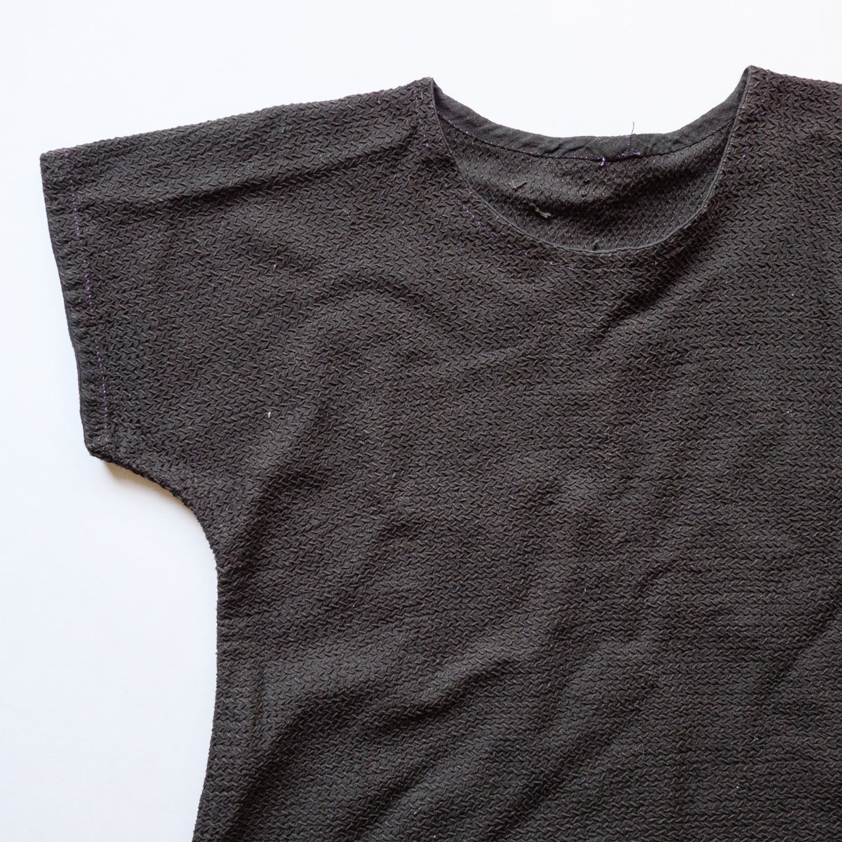 ヤオ族刺し子草木染ブラウス(黒)