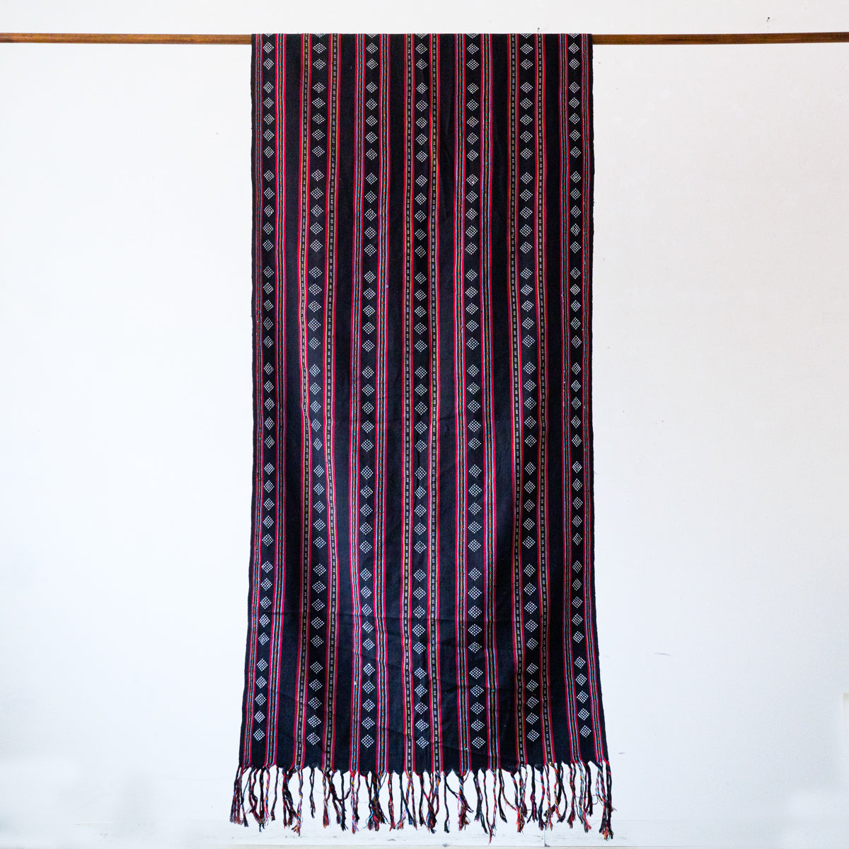 カトゥー族タペストリー