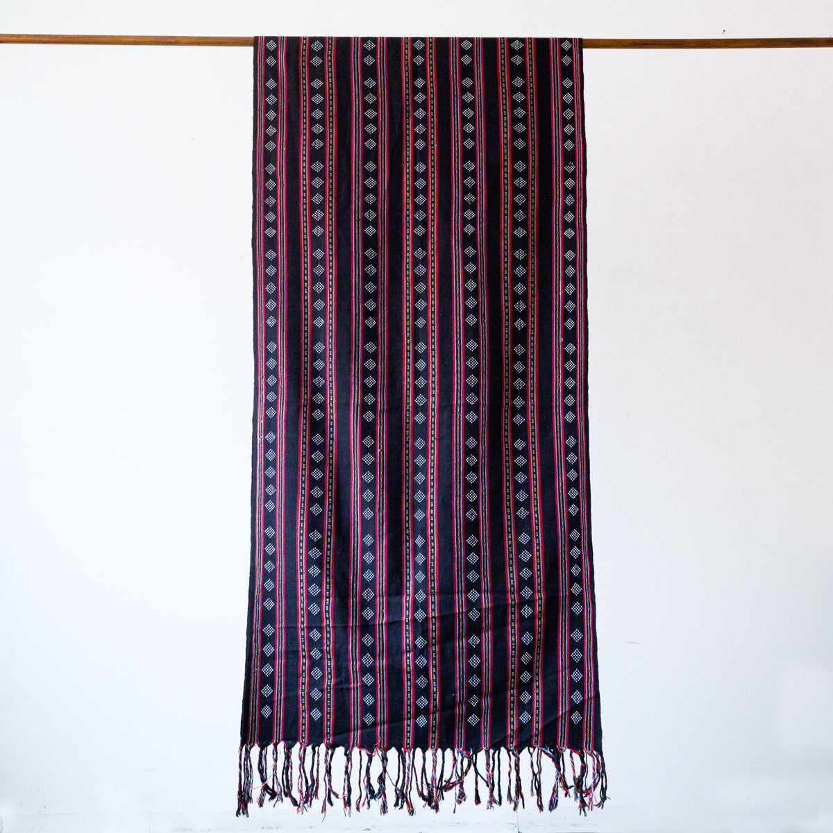 カトゥー族タペストリー