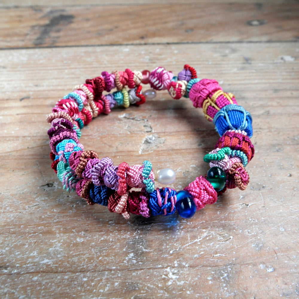 モロッコボタンブレスレット(ワイヤー式)