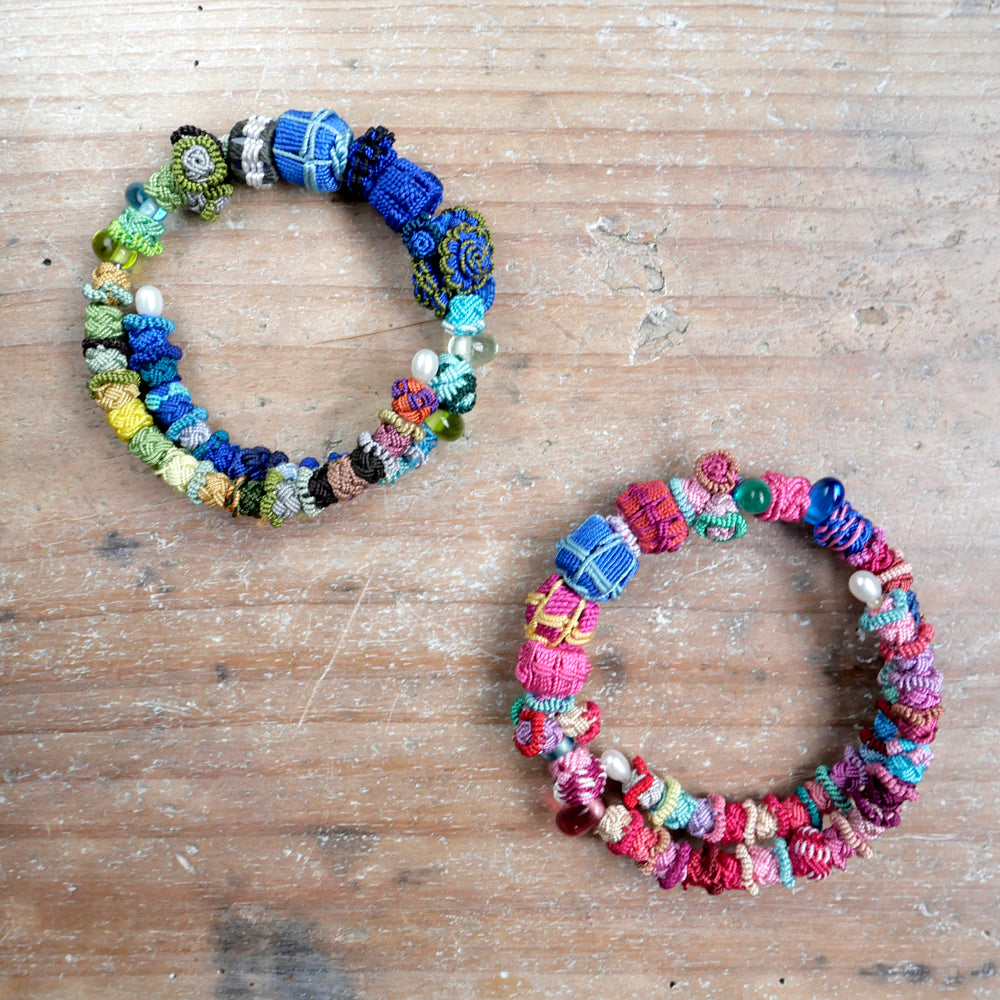 モロッコボタンブレスレット(ワイヤー式)