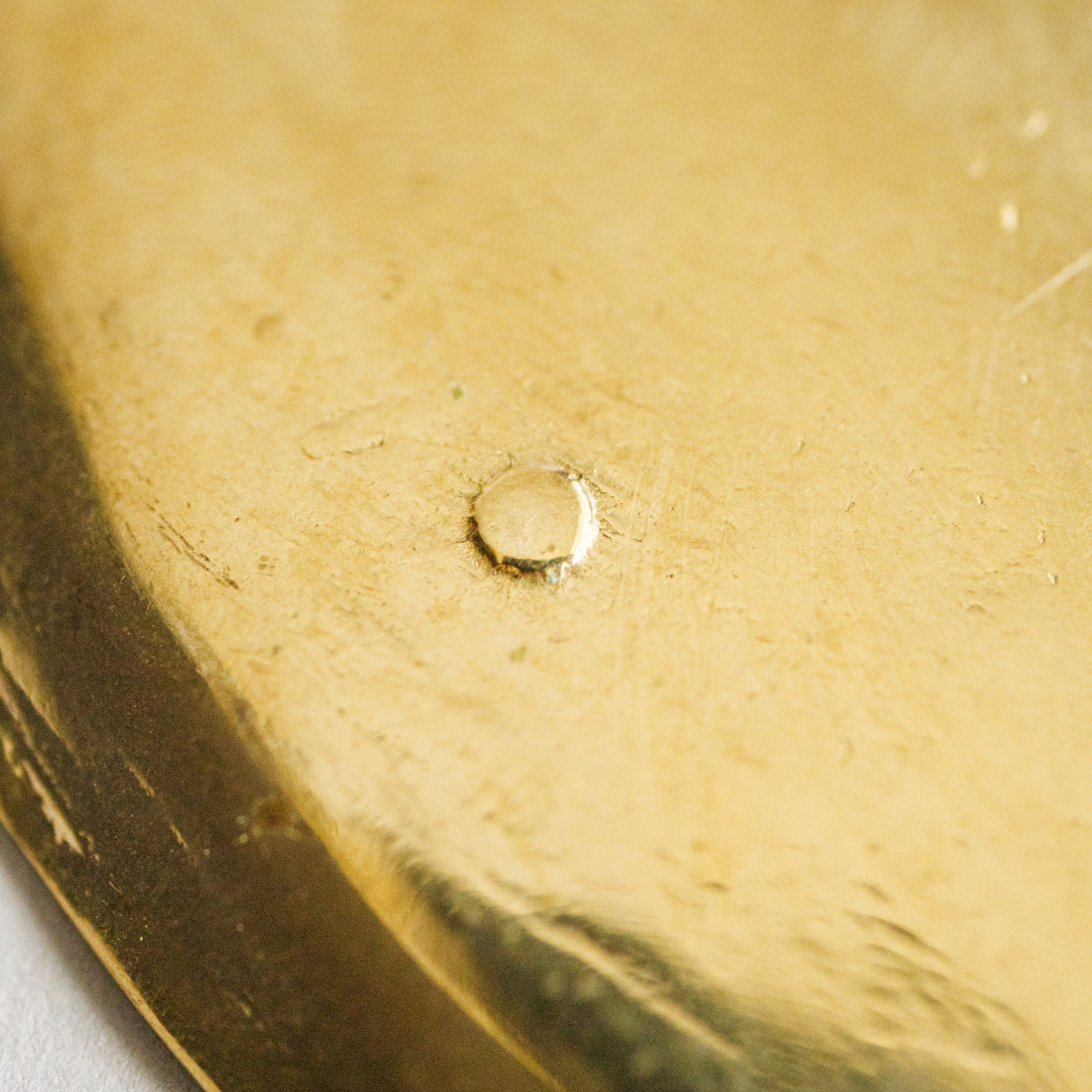 ブラスラウンドトレイ