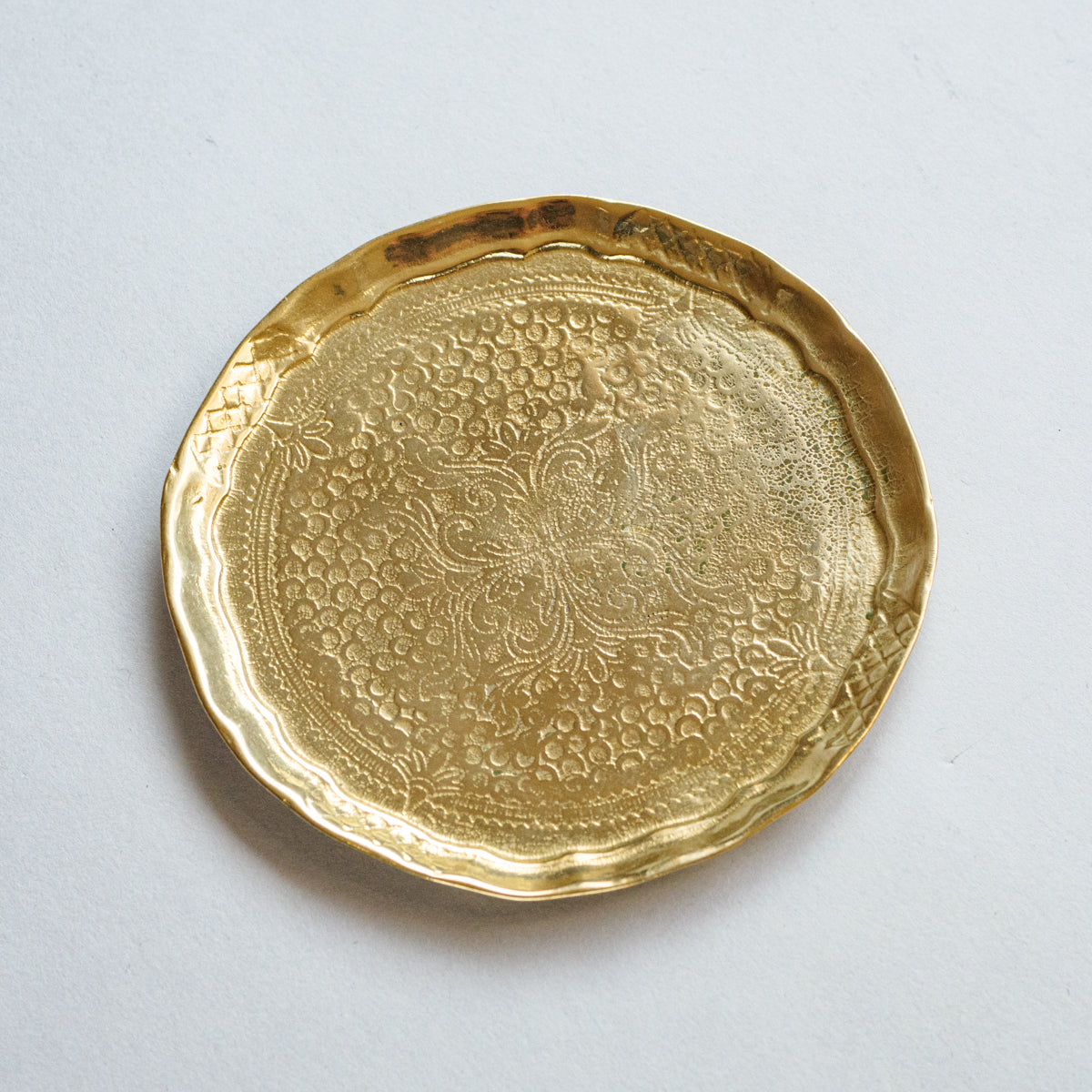 ブラスラウンドトレイ