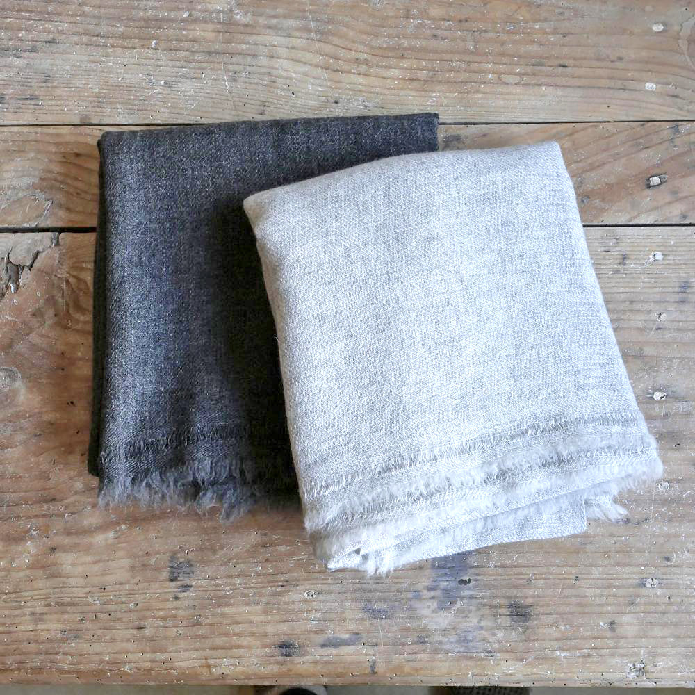 カシミヤ大判ウールストール(原毛色)