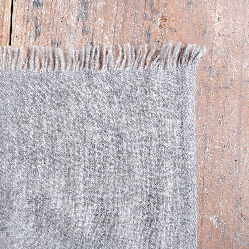 カシミヤ大判ストール(原毛色)