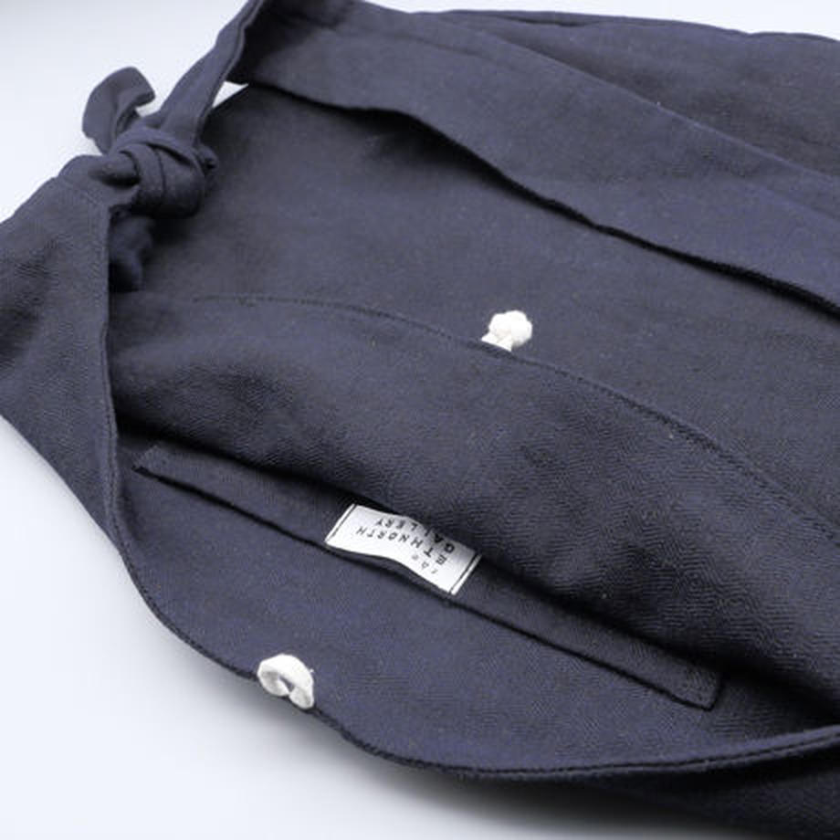 プイ族ショルダーバッグ(ブラック)