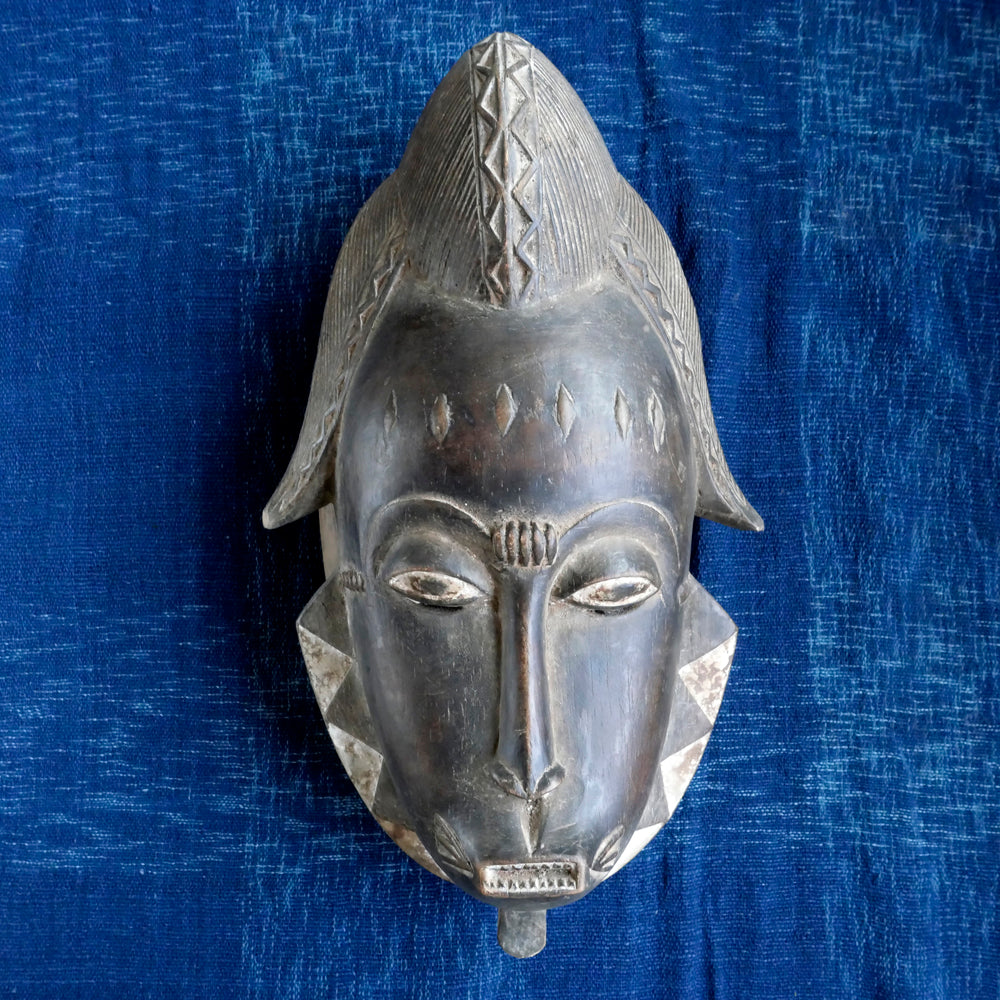 バウレ族女性仮面