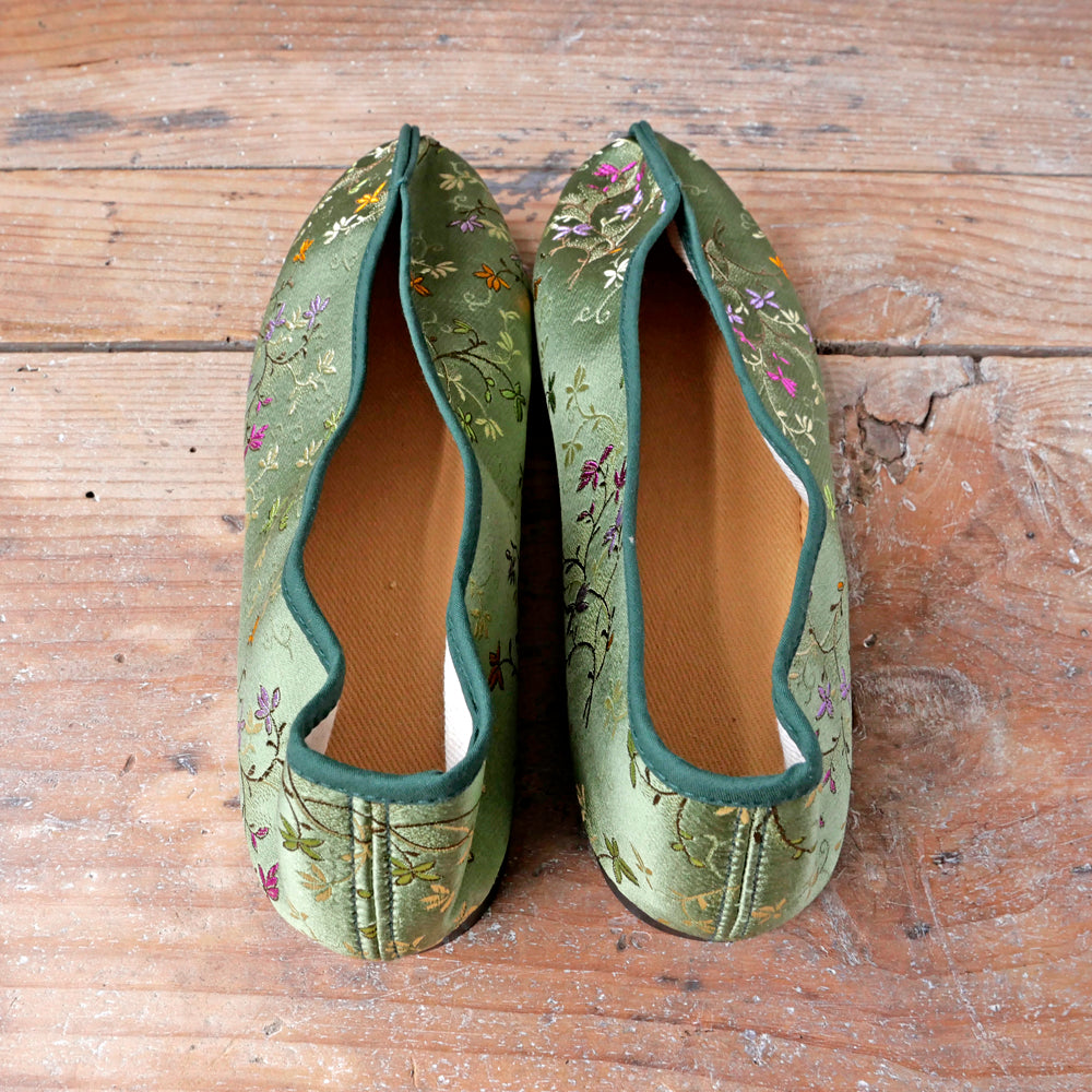 台湾刺繍靴(小花模様シリーズ)