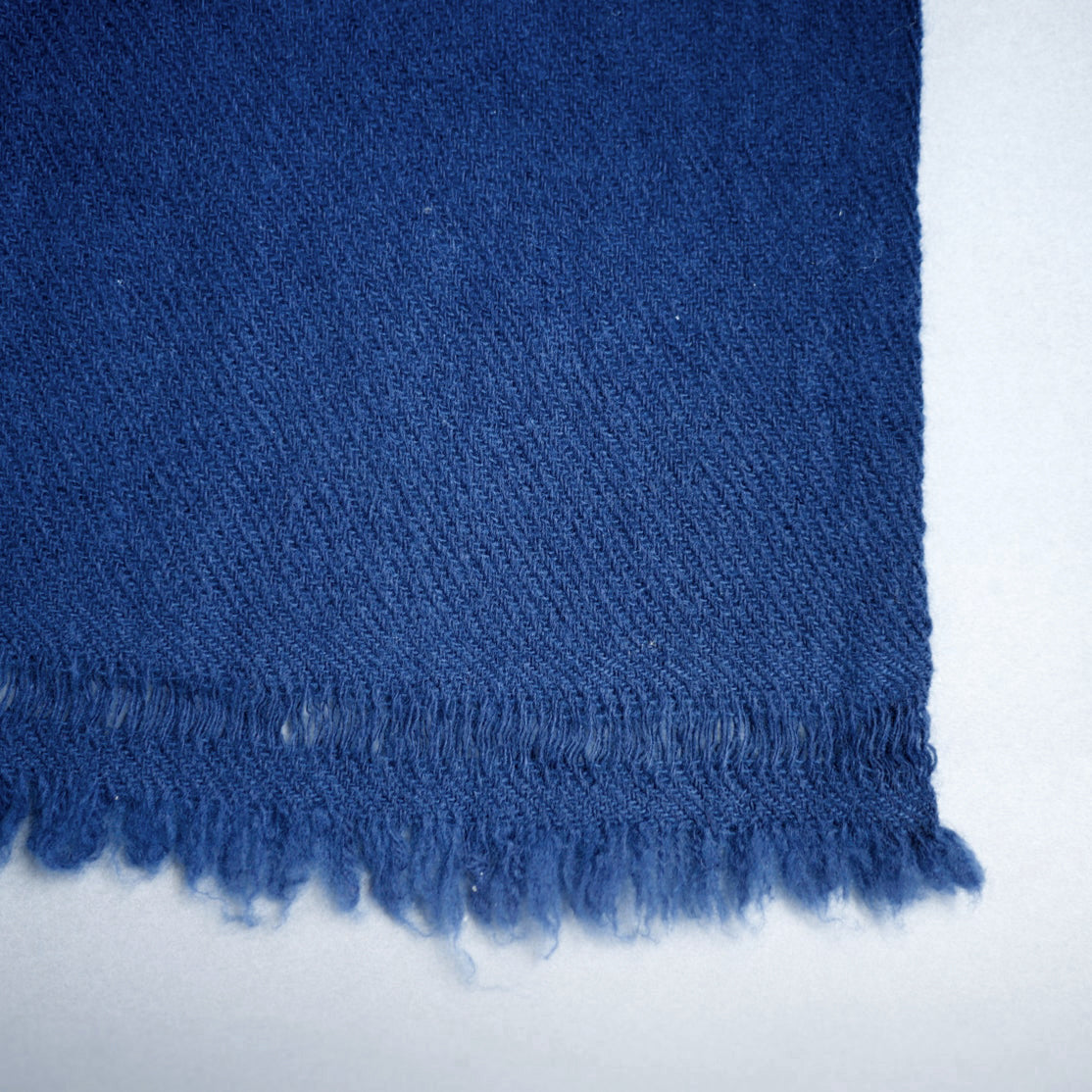 カシミヤ大判ストール(藍染)