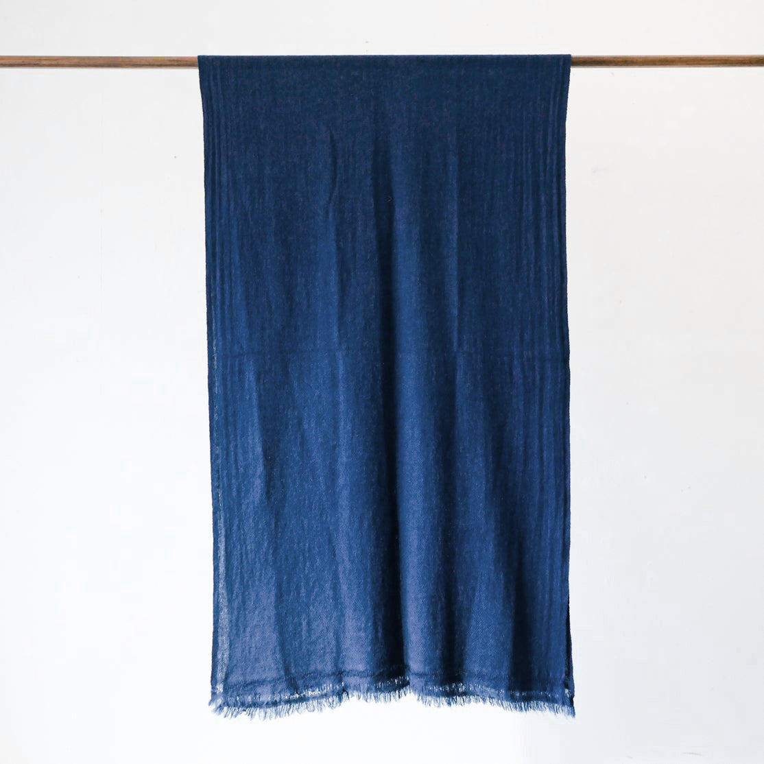 カシミヤ大判ストール(藍染)