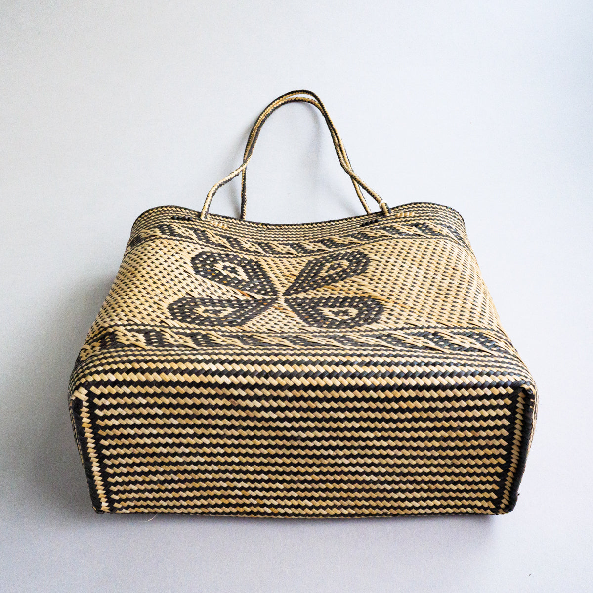 ダヤック族トートバッグ(柄入り)