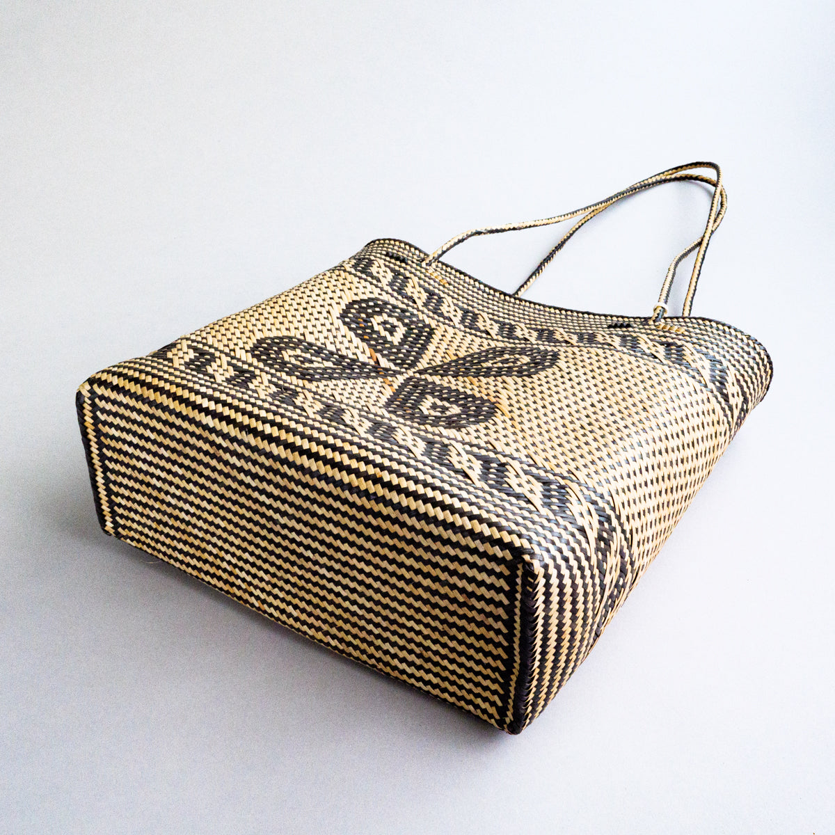 ダヤック族トートバッグ(柄入り)