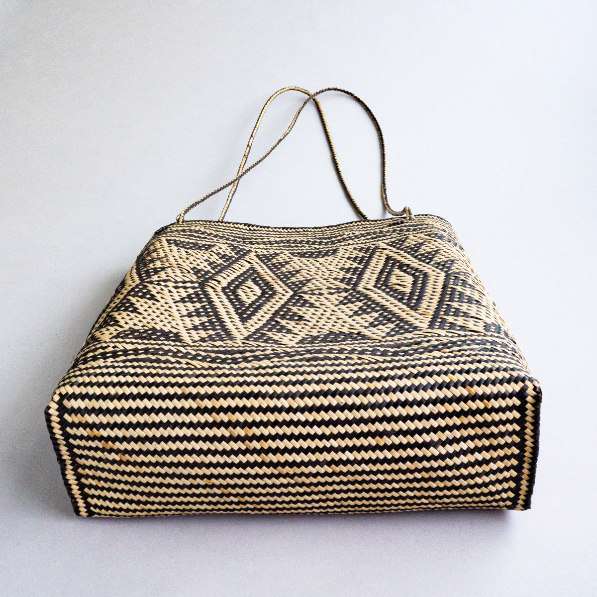 ダヤック族トートバッグ(柄入り)