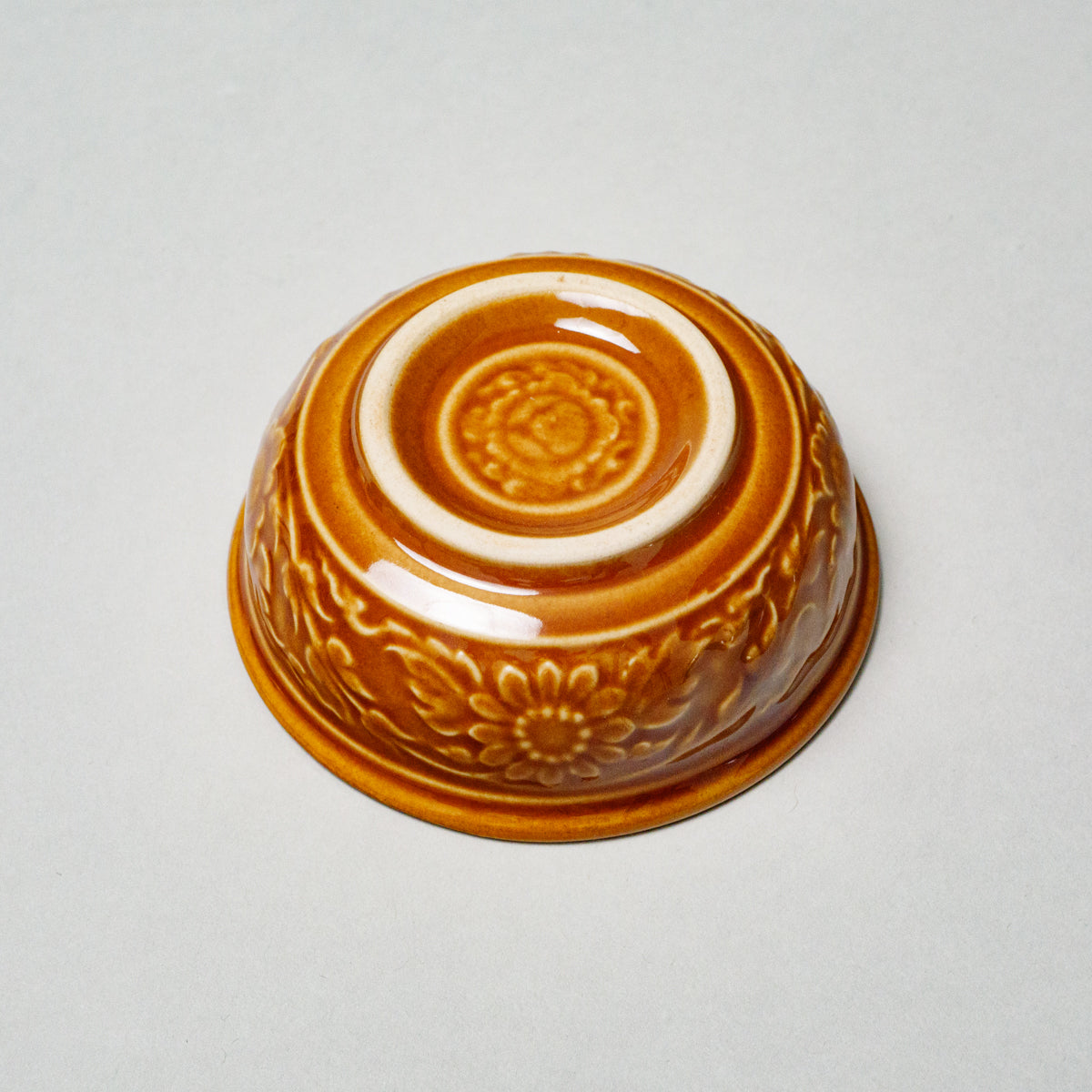 ランパーン花模様小皿