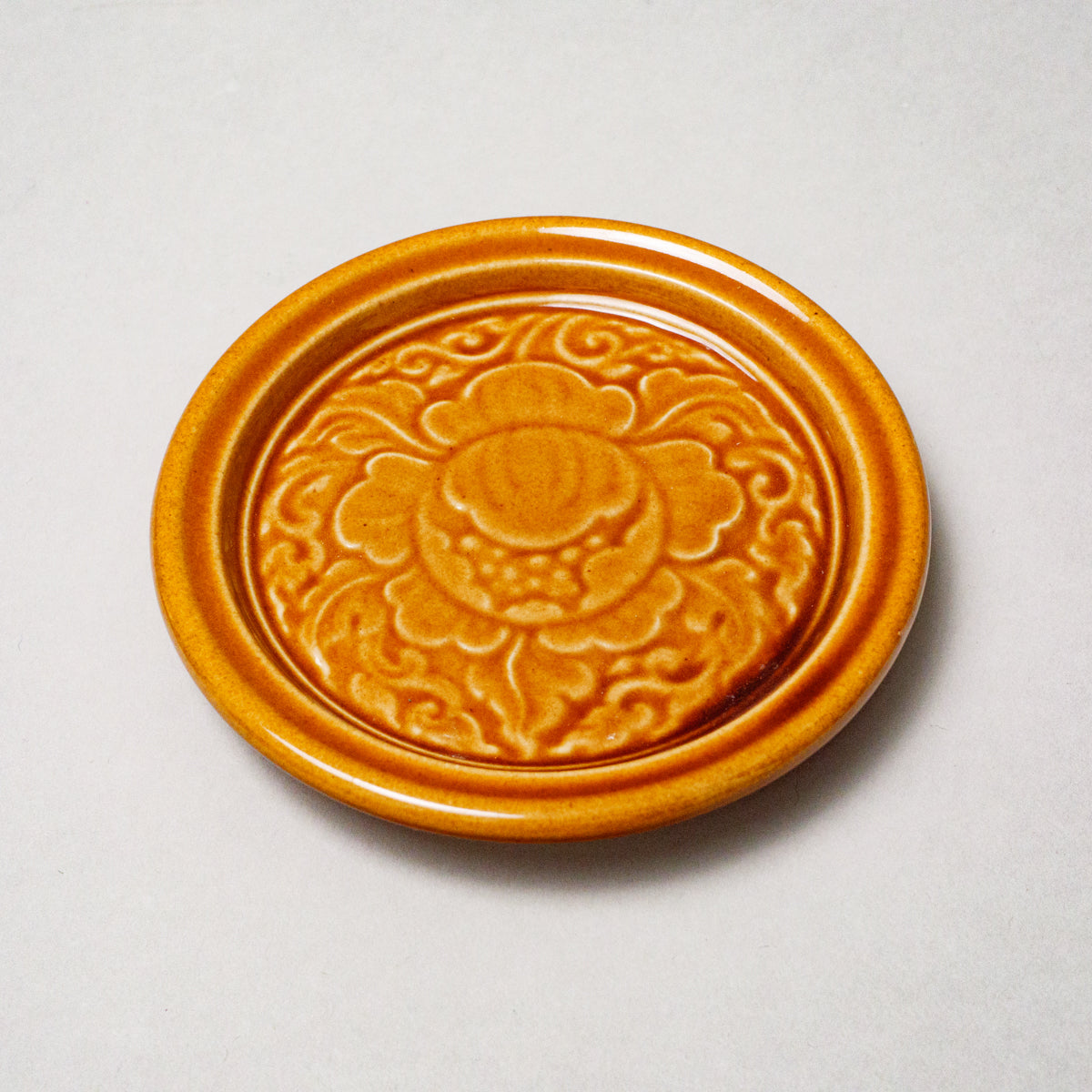 ランパーン花模様小皿