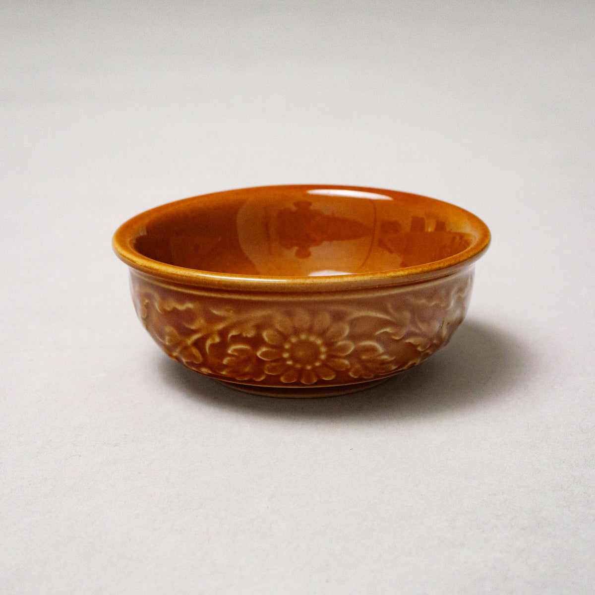 ランパーン花模様小皿