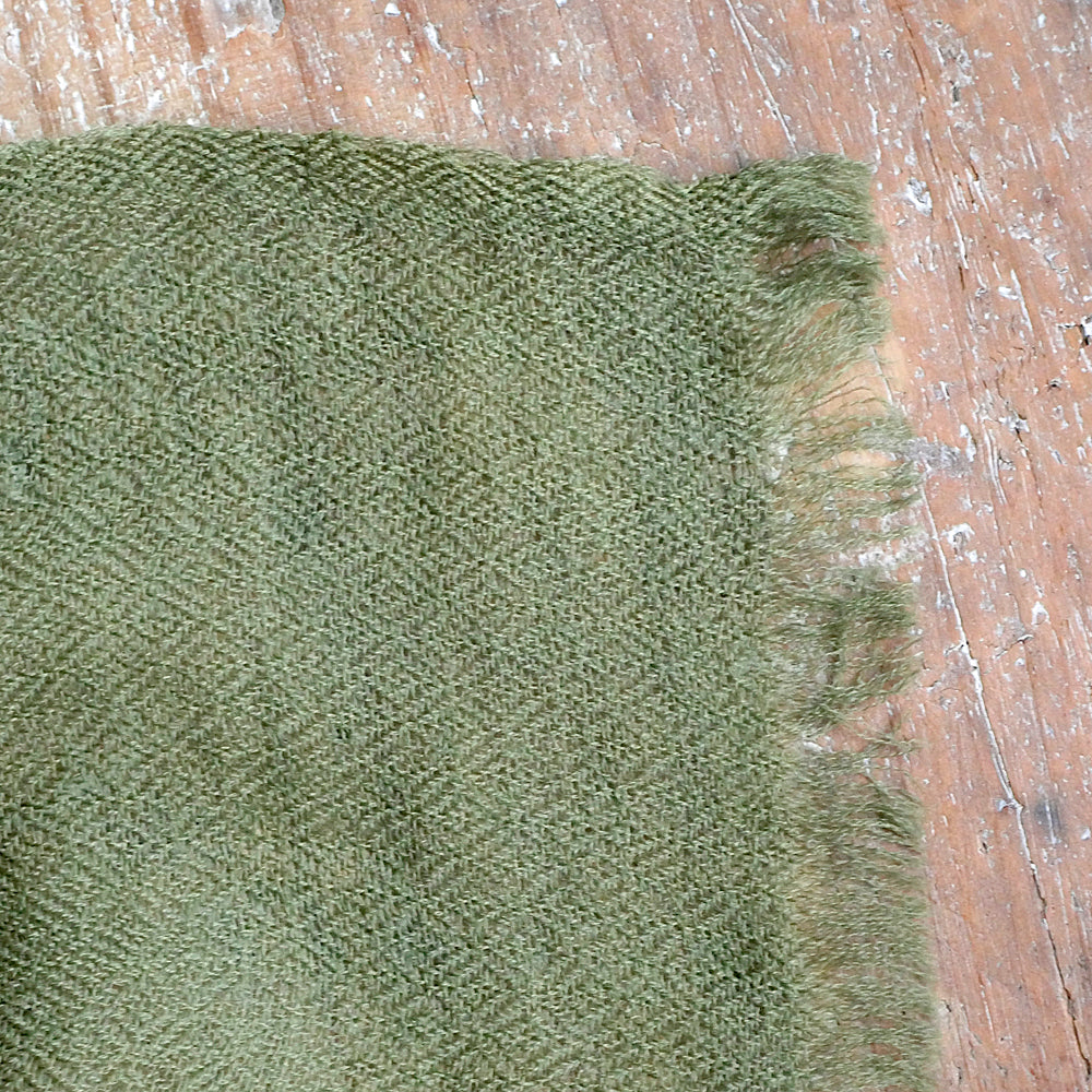 カシミヤライトストール(天然染)