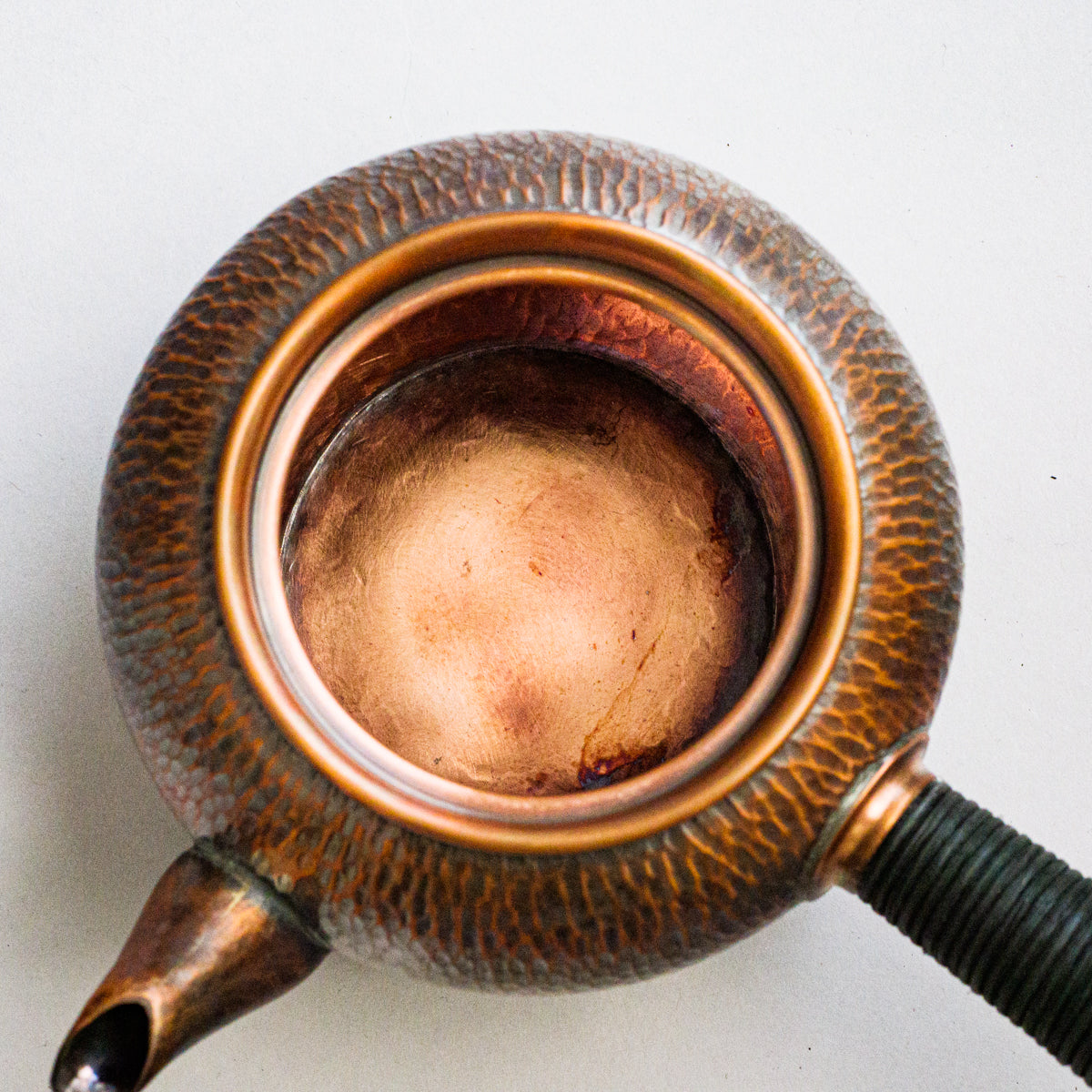 銅製急須丸形(中)タテゴザ目