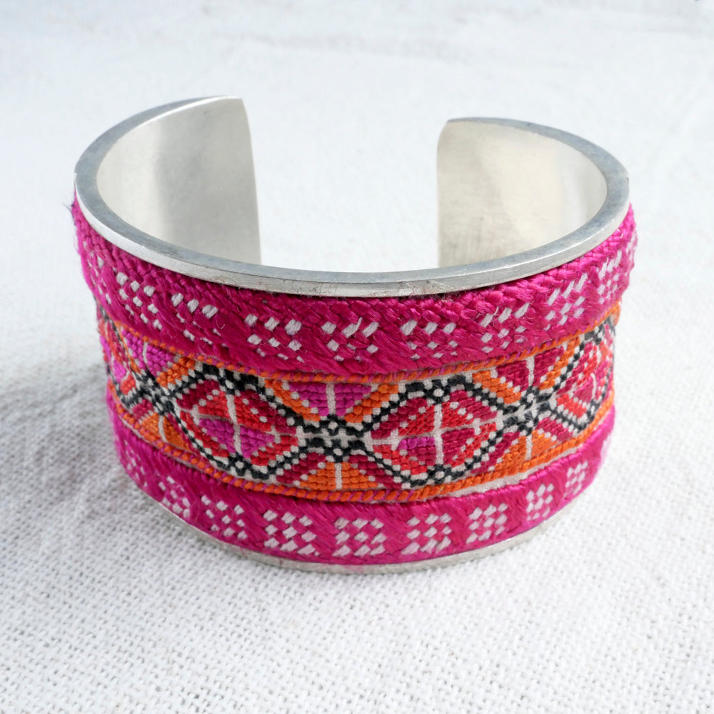 苗族刺繍バングル (L)