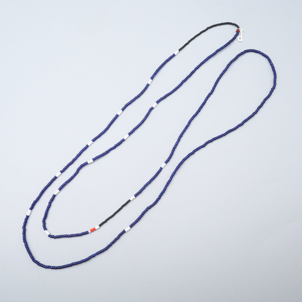 PERAPERAKビーズネックレス(モノトーナル)