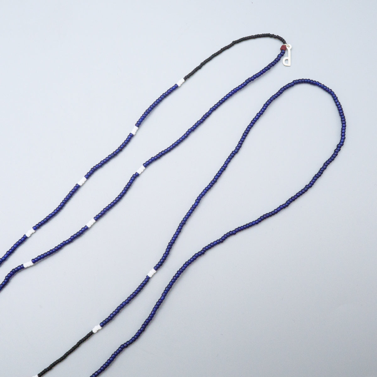 PERAPERAKビーズネックレス(モノトーナル)