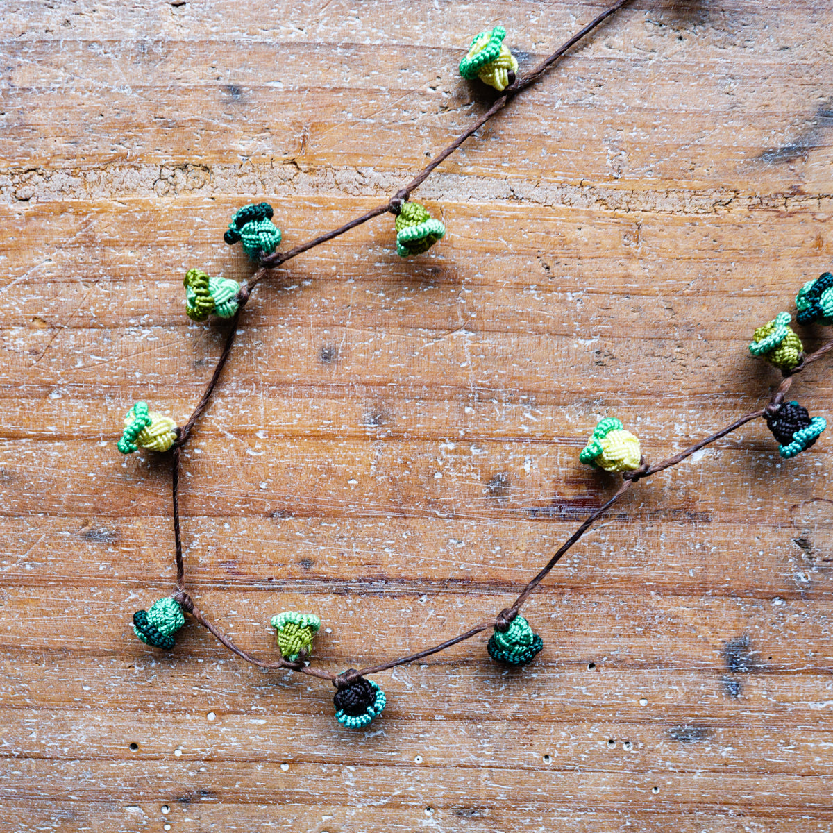 モロッコボタンネックレス(スタンダード)