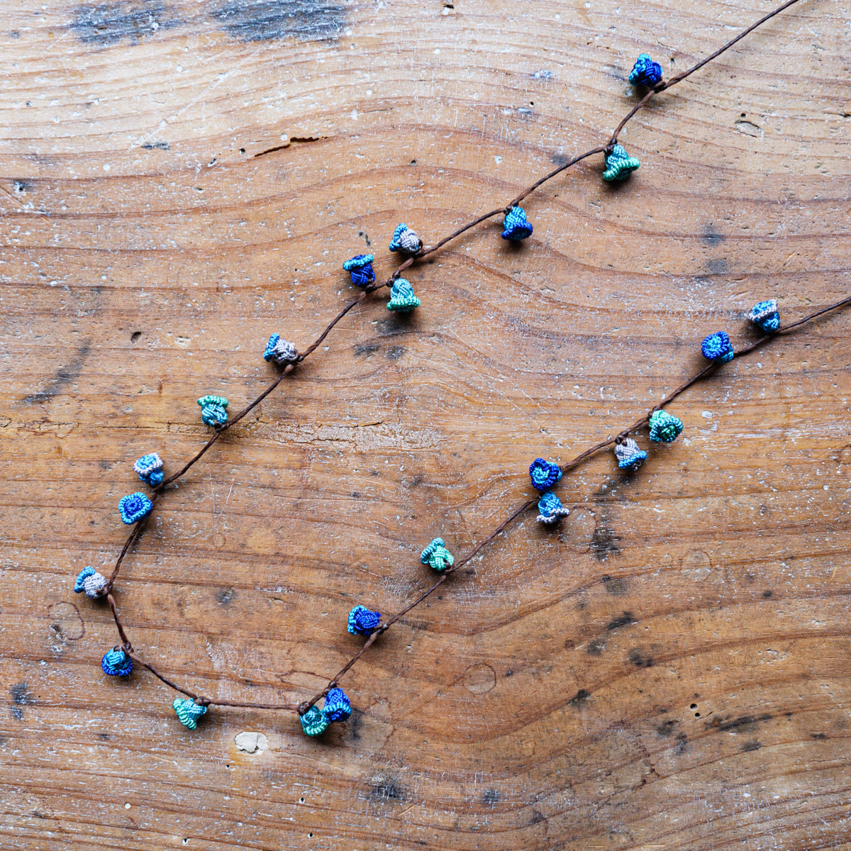 モロッコボタンネックレス(スタンダード)