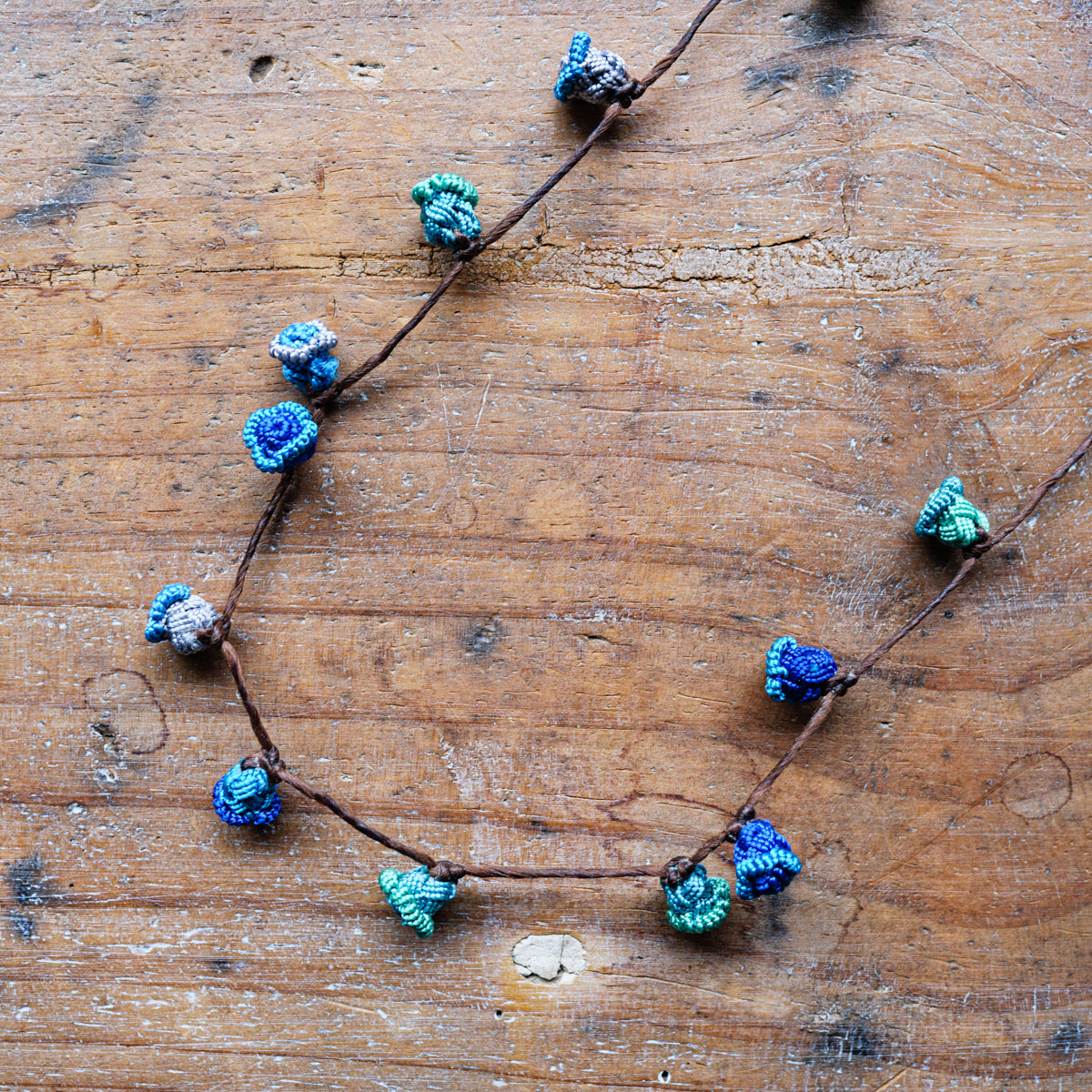 モロッコボタンネックレス(スタンダード)