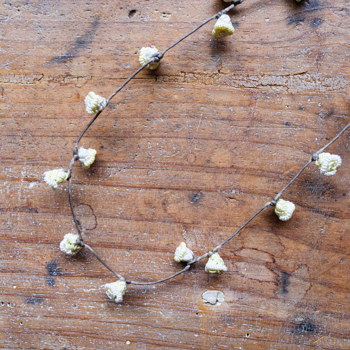 モロッコボタンネックレス(スタンダード)